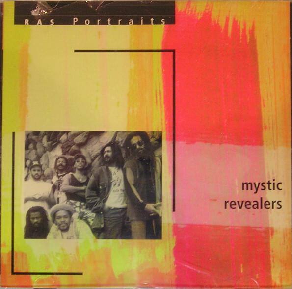 Mystic Revealers - RAS Portraits État correct -  reconditionné disponible sur Label Emmaüs